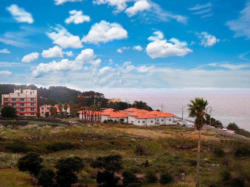 Sea Cliff Hotel Jeju Exterior photo